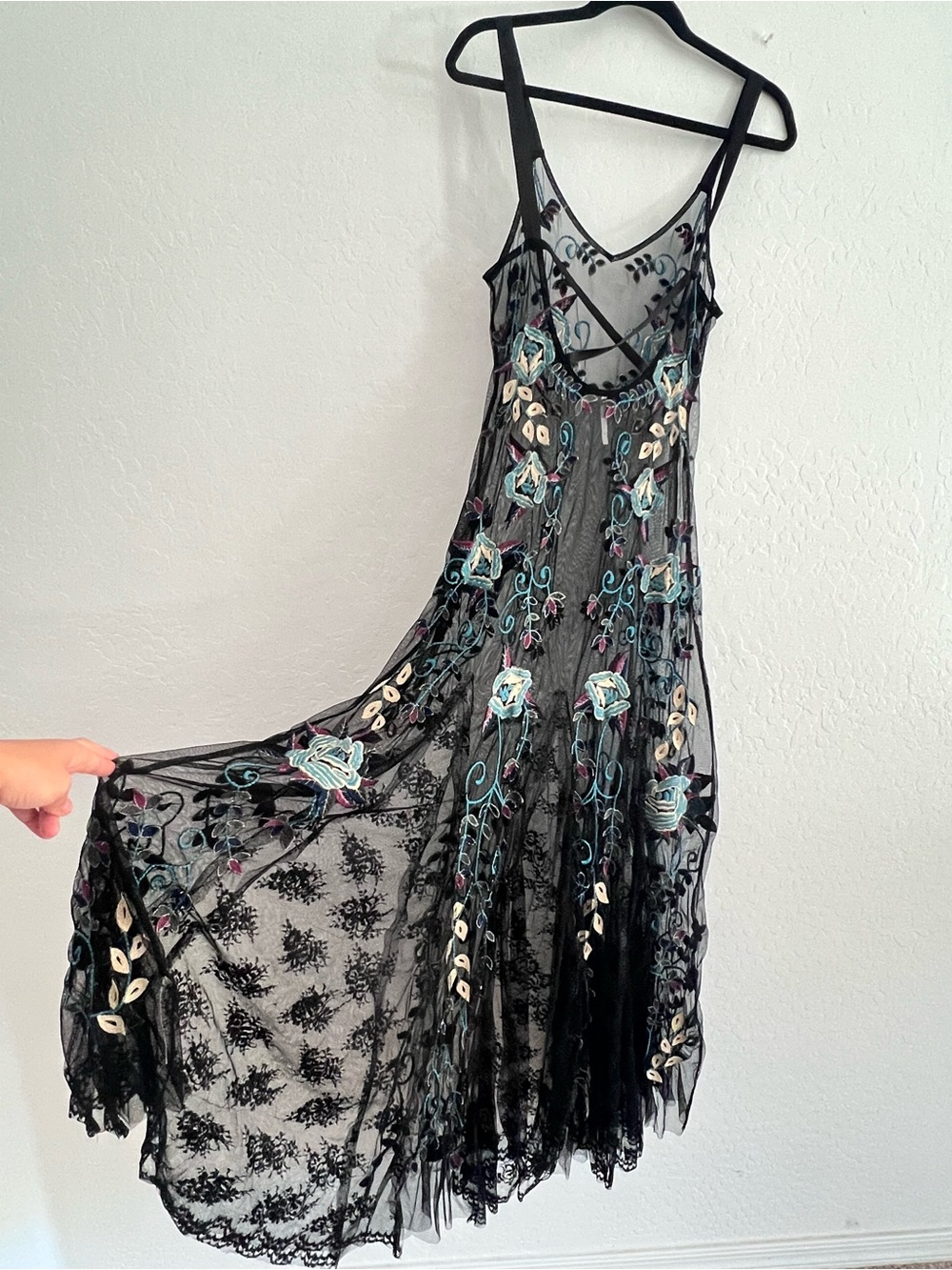 NWOT Free People Embroidered Boquet Maxi Slip - Picture 8 of 13